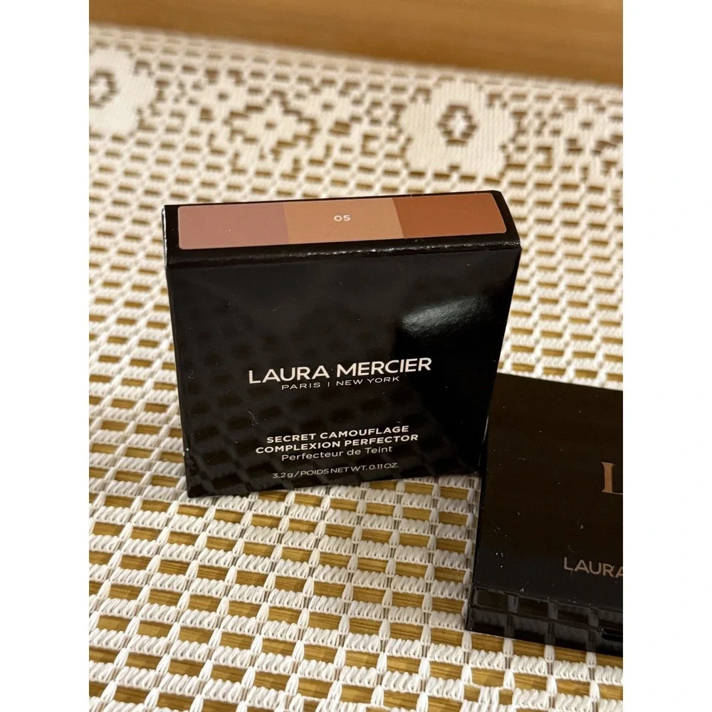 Laura Mercier Secret Camouflage Complexion Perfector Concealer, 05 - 3.2g